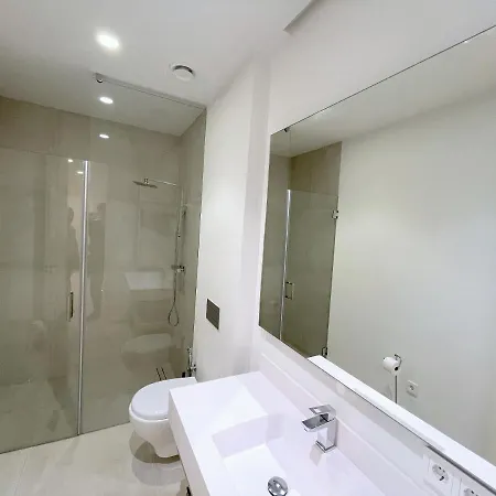 Exquisite 4 Bdrms 7 Min To Puerto Banus 11 Villa Estepona