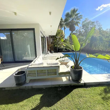 Exquisite 4 Bdrms 7 Min To Puerto Banus 11 Villa Estepona