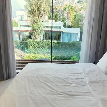 Exquisite 4 Bdrms 7 Min To Puerto Banus 11 Villa